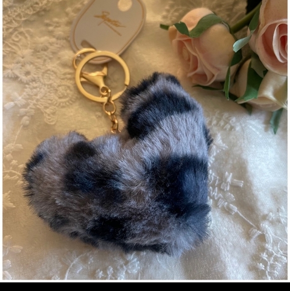 🐆Keychains❤️ - Picture 2 of 7